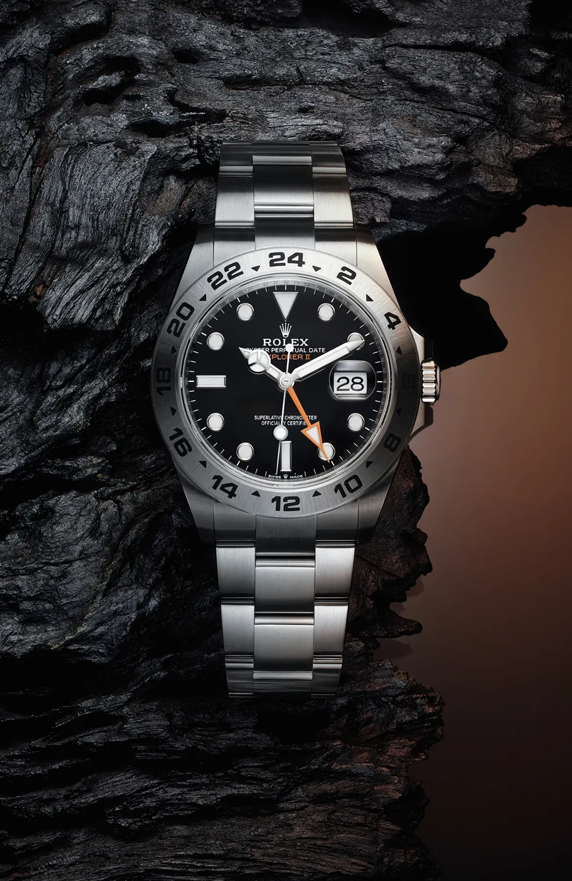 rolex-explorer-ii-beauty-shot-m226570-0002-portrait
